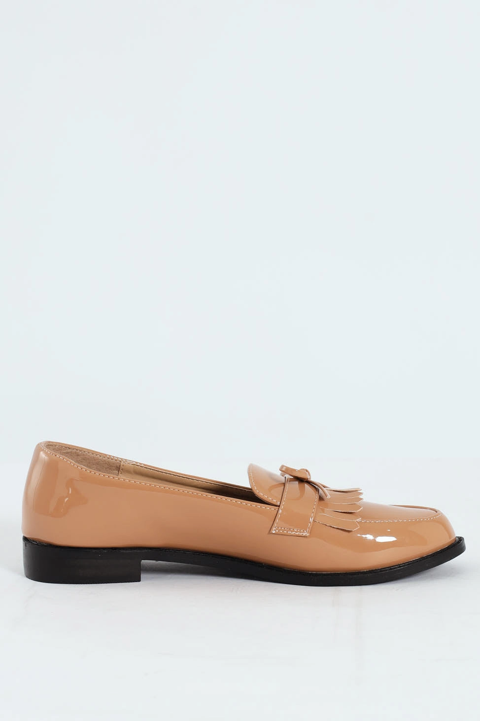 Apron Tassled Patent Loafer - Beige