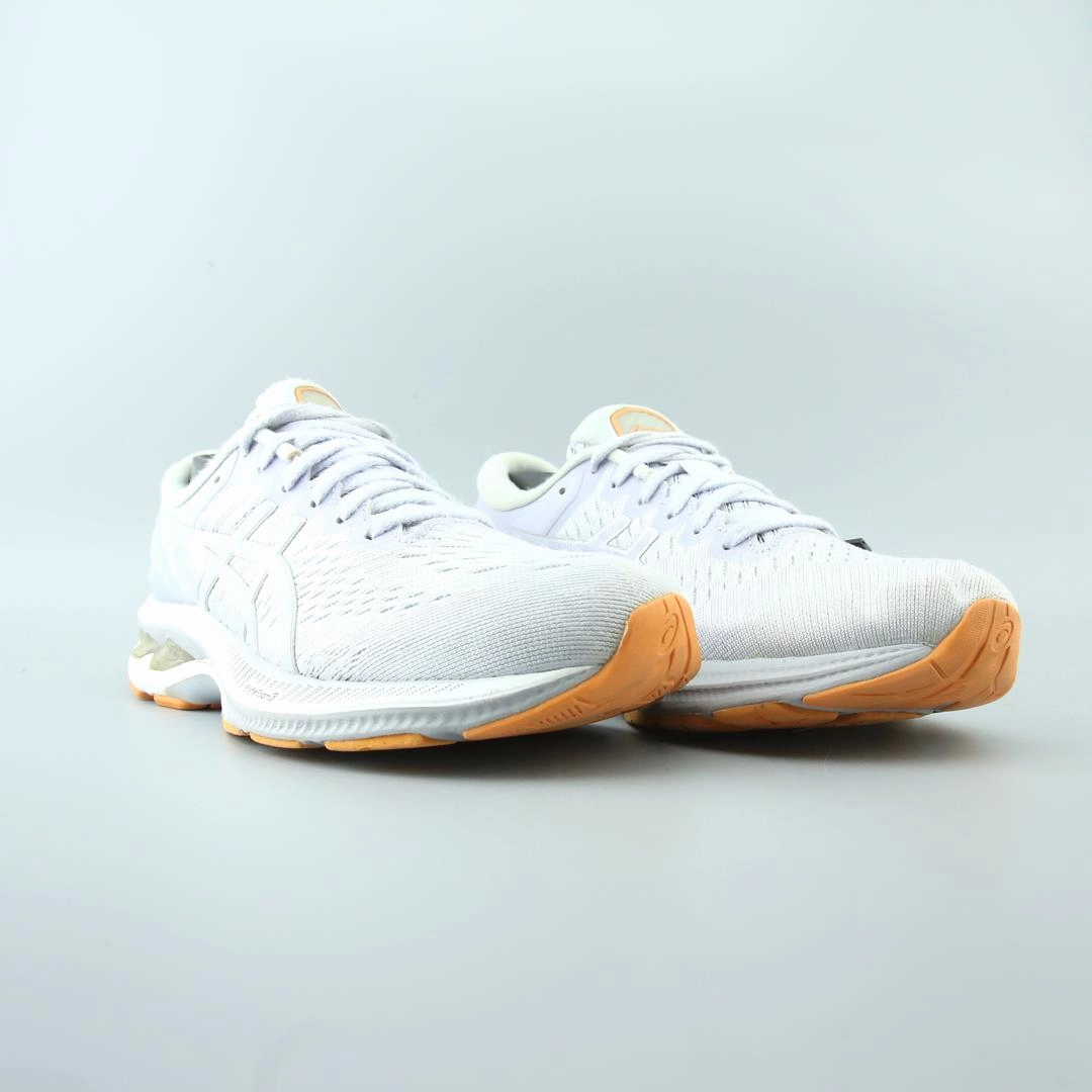 ASICS GEL KAYANO 27