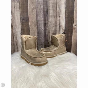 Boots Ankle Flats By Crown Vintage In Gold, Size: 11