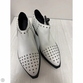 Boots Ankle Heels By Geox Shoes In White, Size: 6