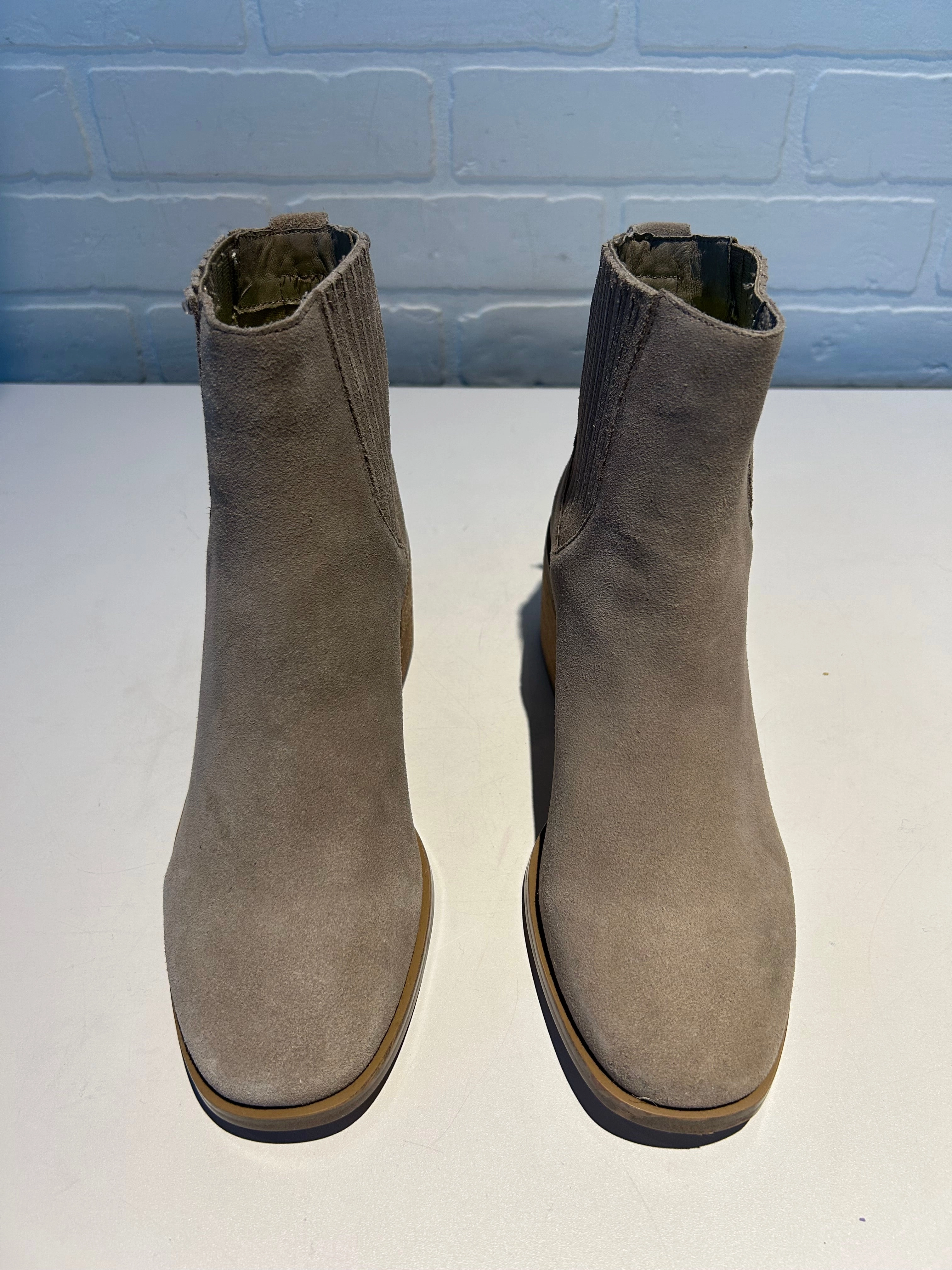Boots Ankle Heels By Splendid In Tan, Size: 7