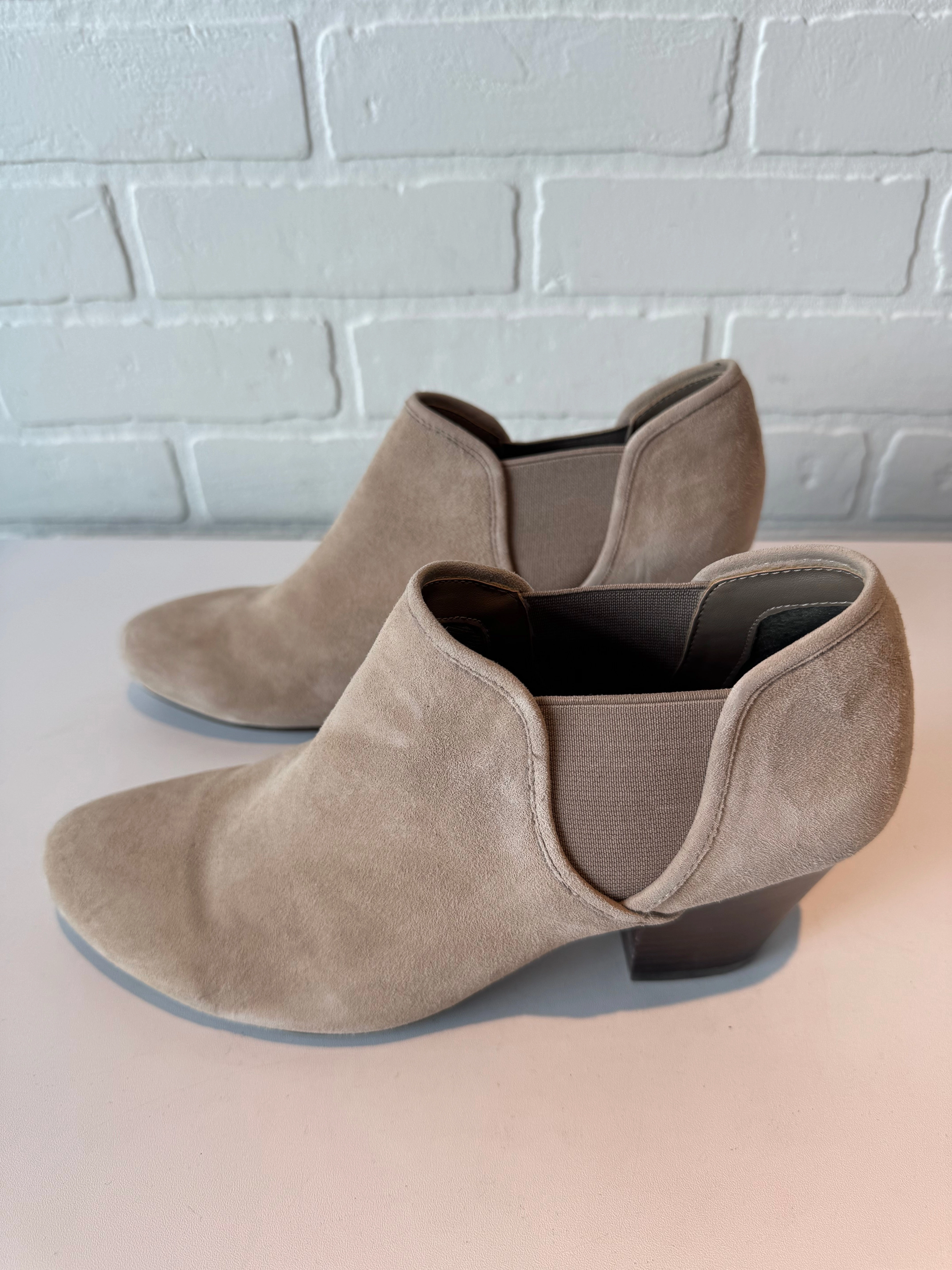 Boots Ankle Heels By Vaneli In Tan, Size: 10