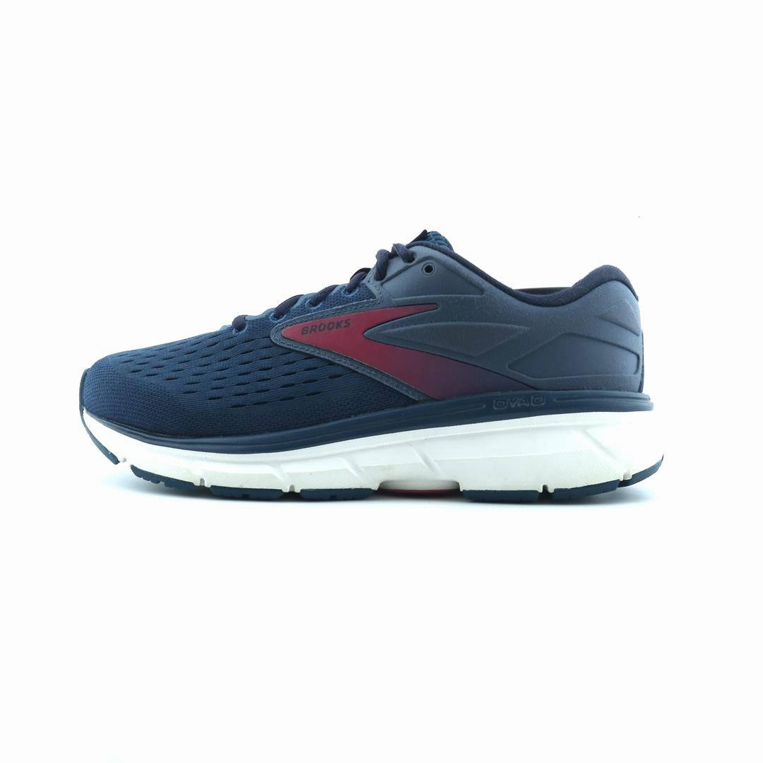 BROOKS DYAD 11