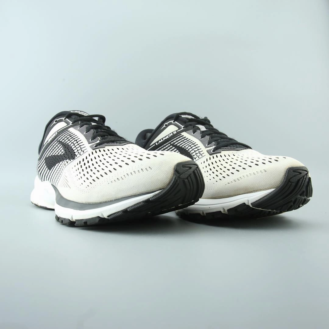 BROOKS LAUNCH 5