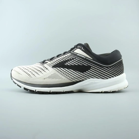 BROOKS LAUNCH 5