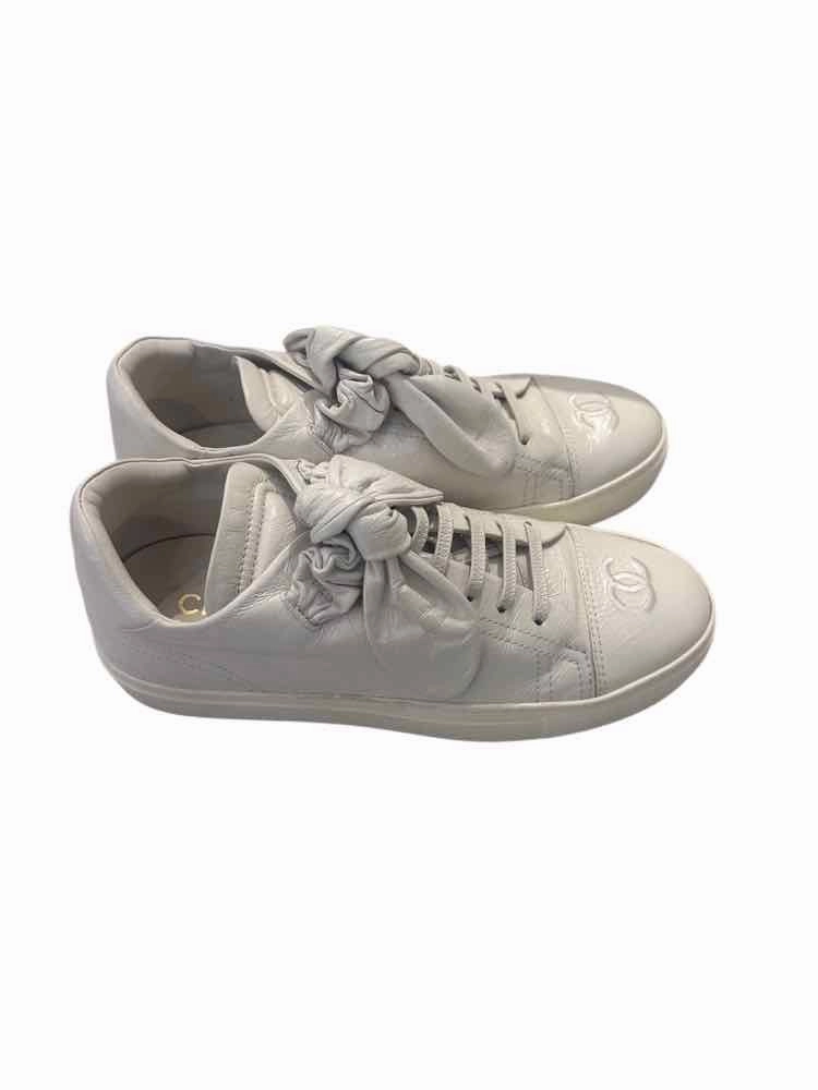 Chanel White Size 39 Shoes