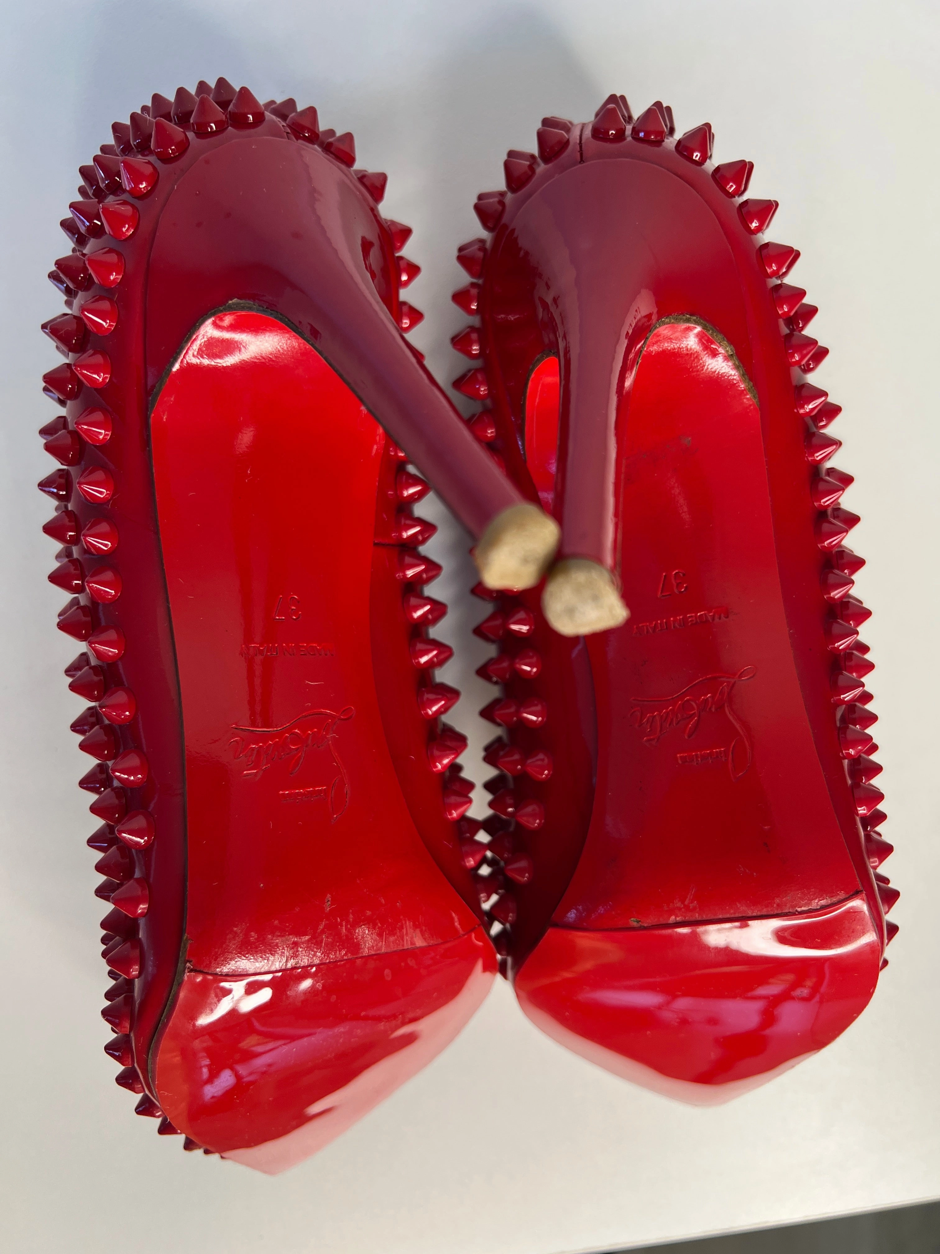 Christian Louboutin Pigalle Spike 100 Red Patent Heels 37 UK4