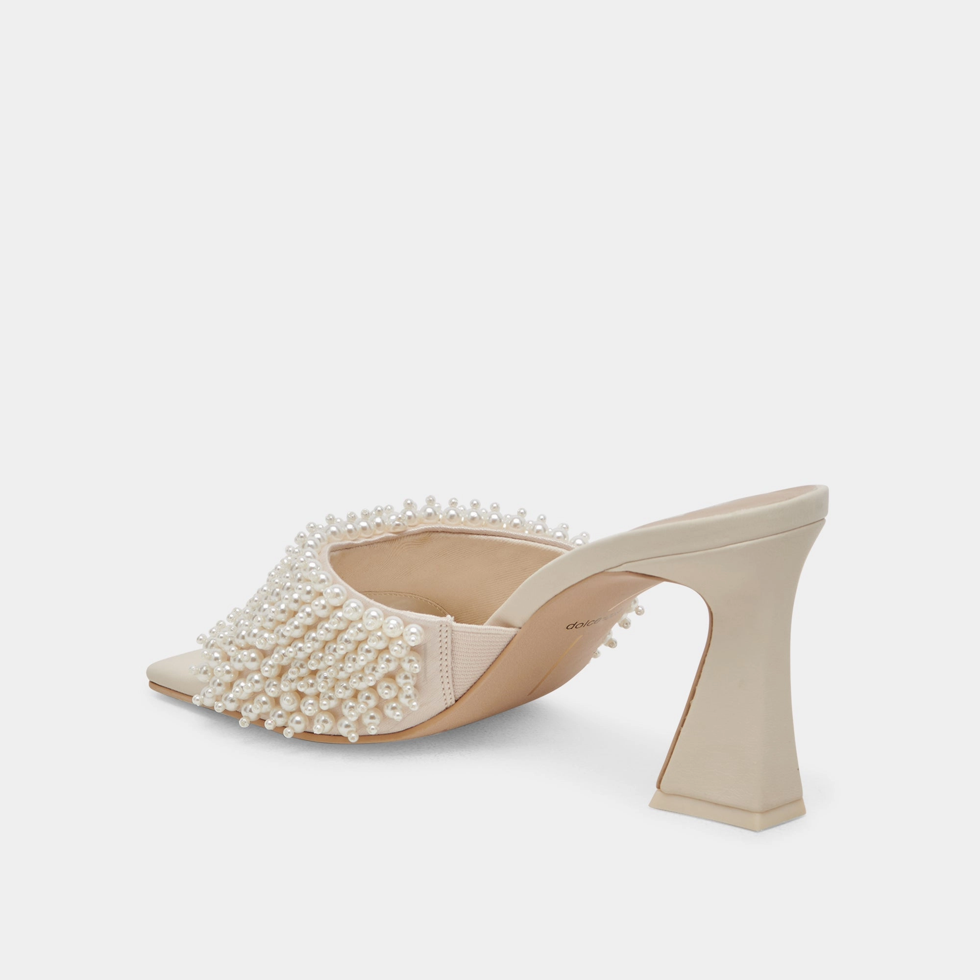 NANDY PEARL HEELS VANILLA PEARLS