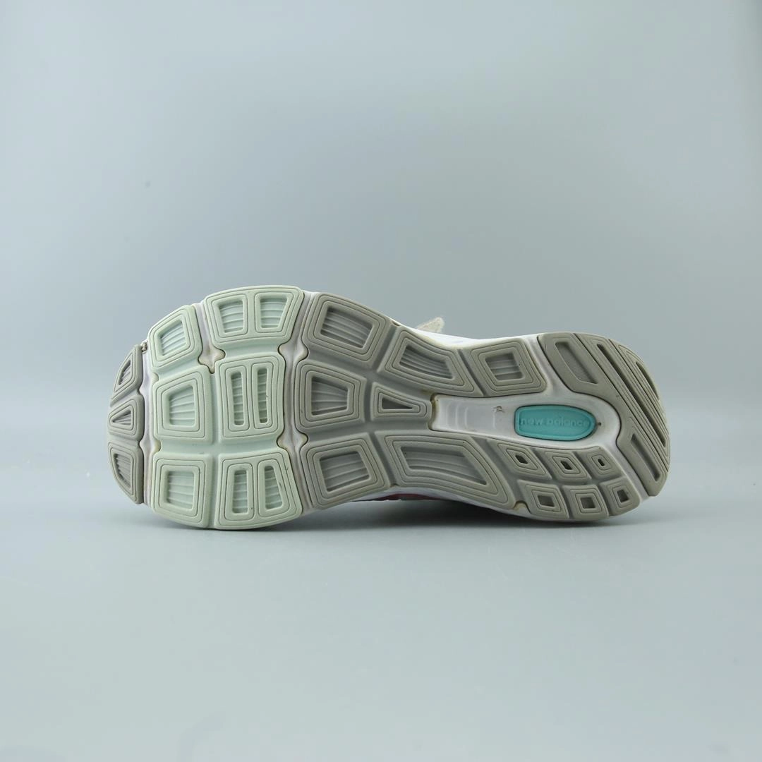 NEW BALANCE 680V6