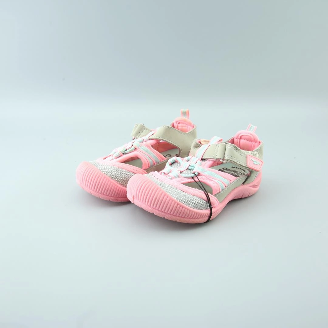 OSHKOSH B'GOSH .