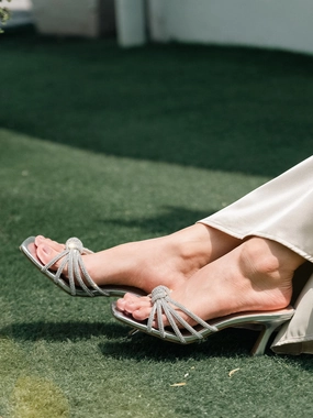 Princess Knot Glitter Mules