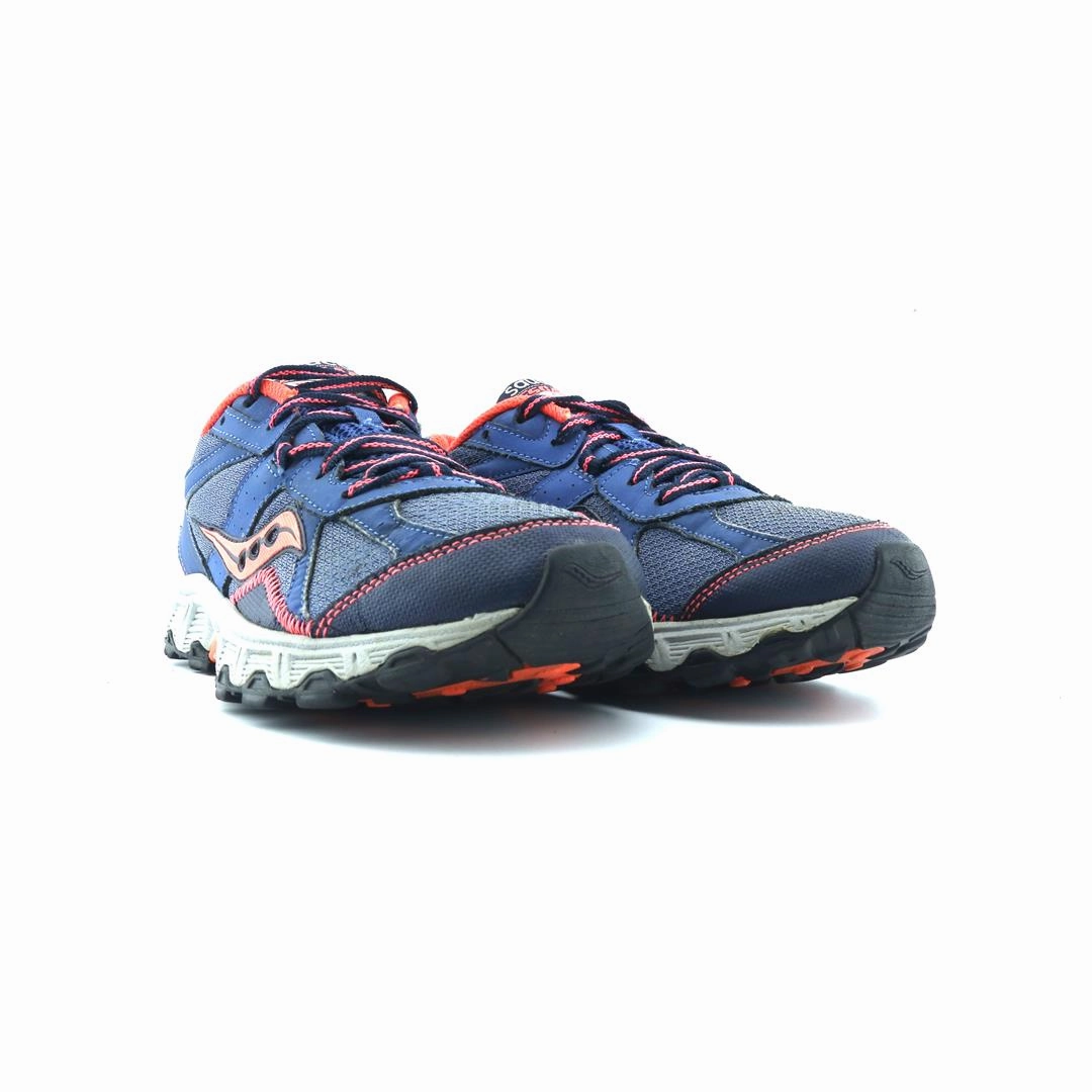 SAUCONY ESCAPE TR