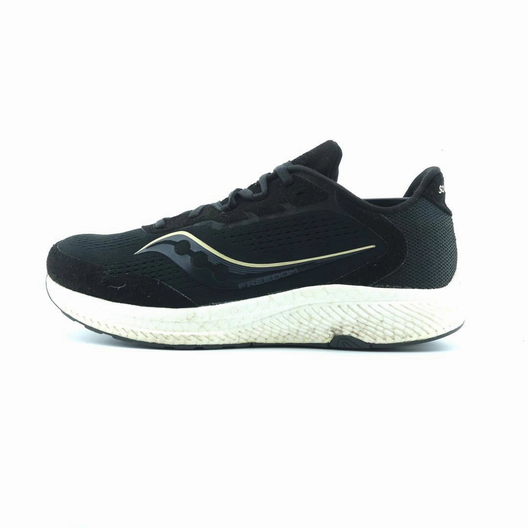 SAUCONY FREEDOM 4