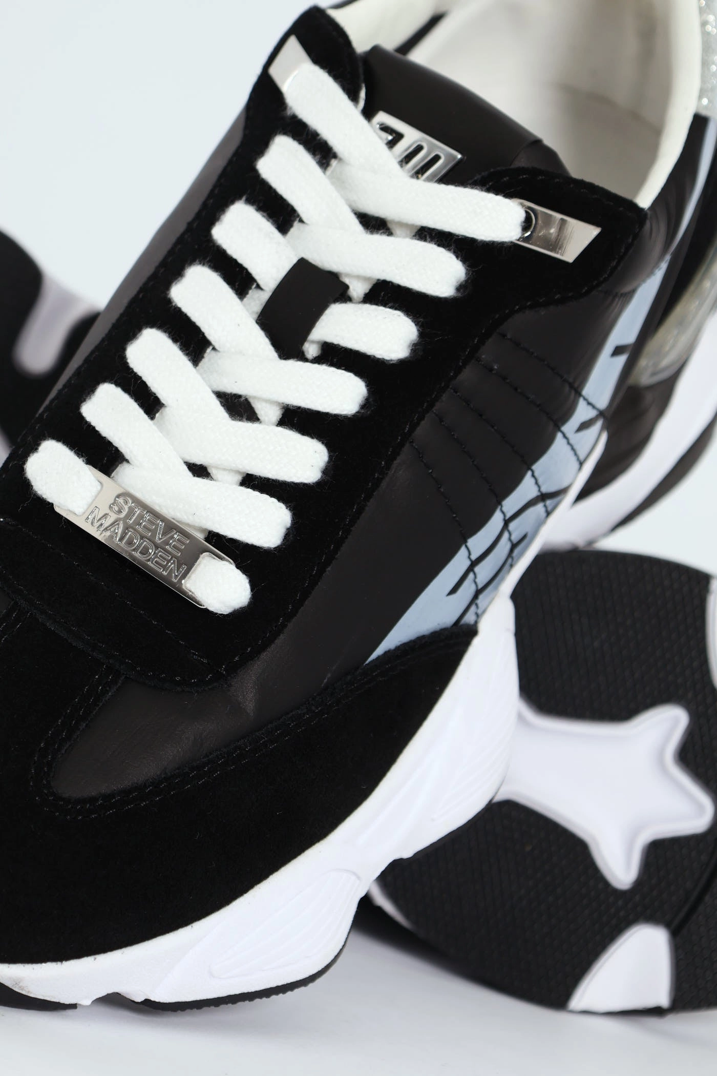 Setback Sportie Sneaker - Black/White