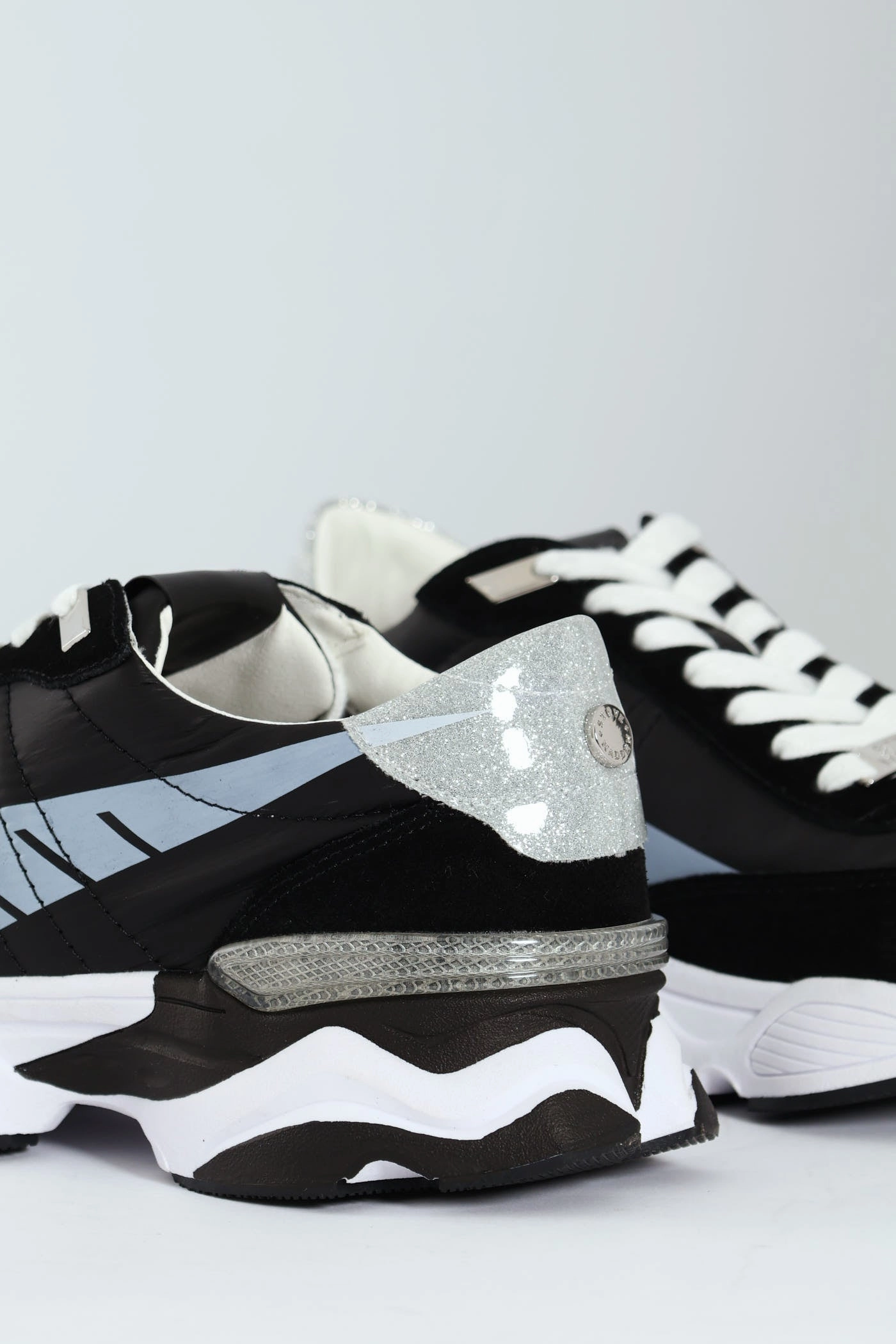 Setback Sportie Sneaker - Black/White