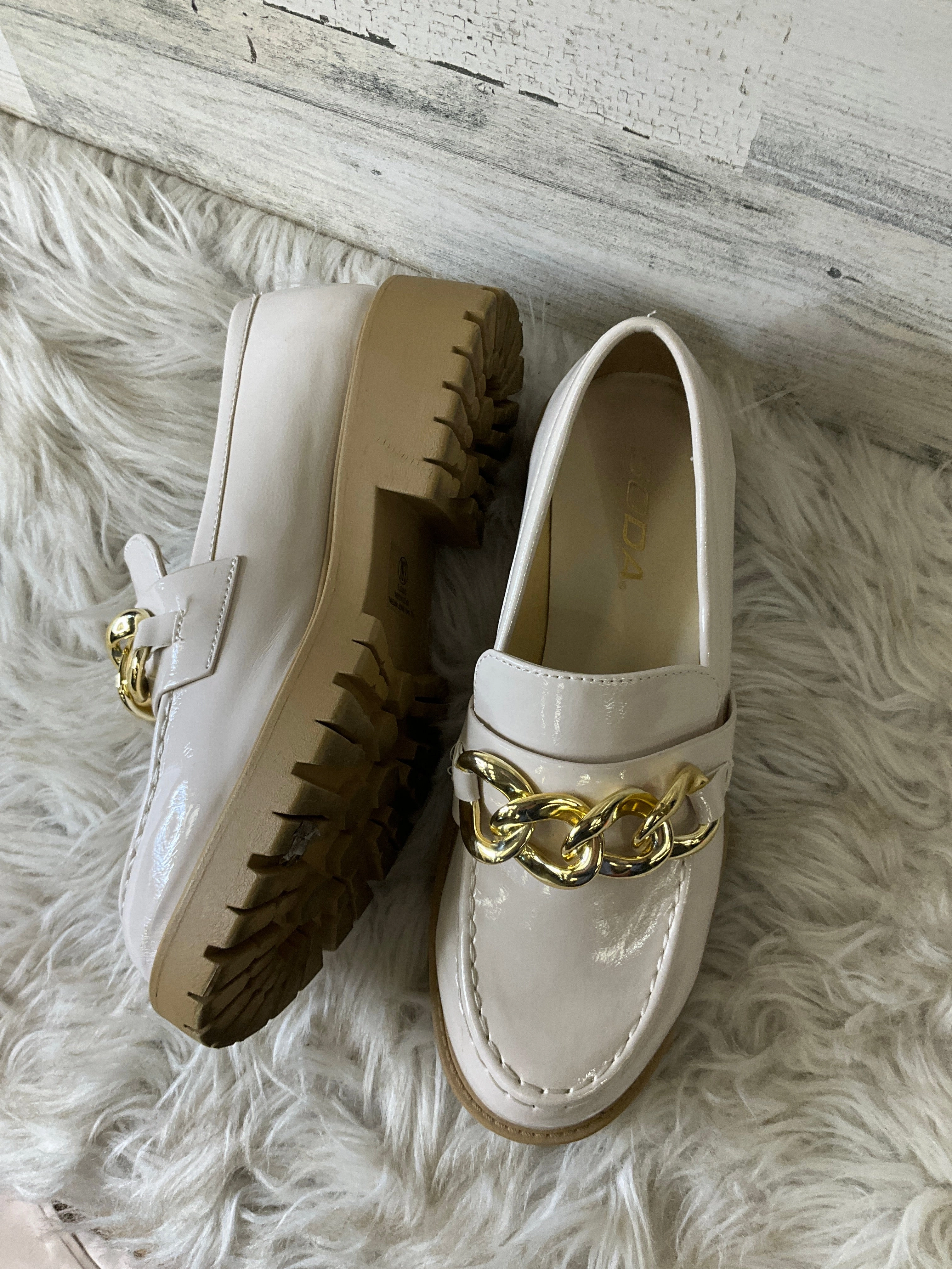 Shoes Heels Platform By Soda In White, Size: 6.5