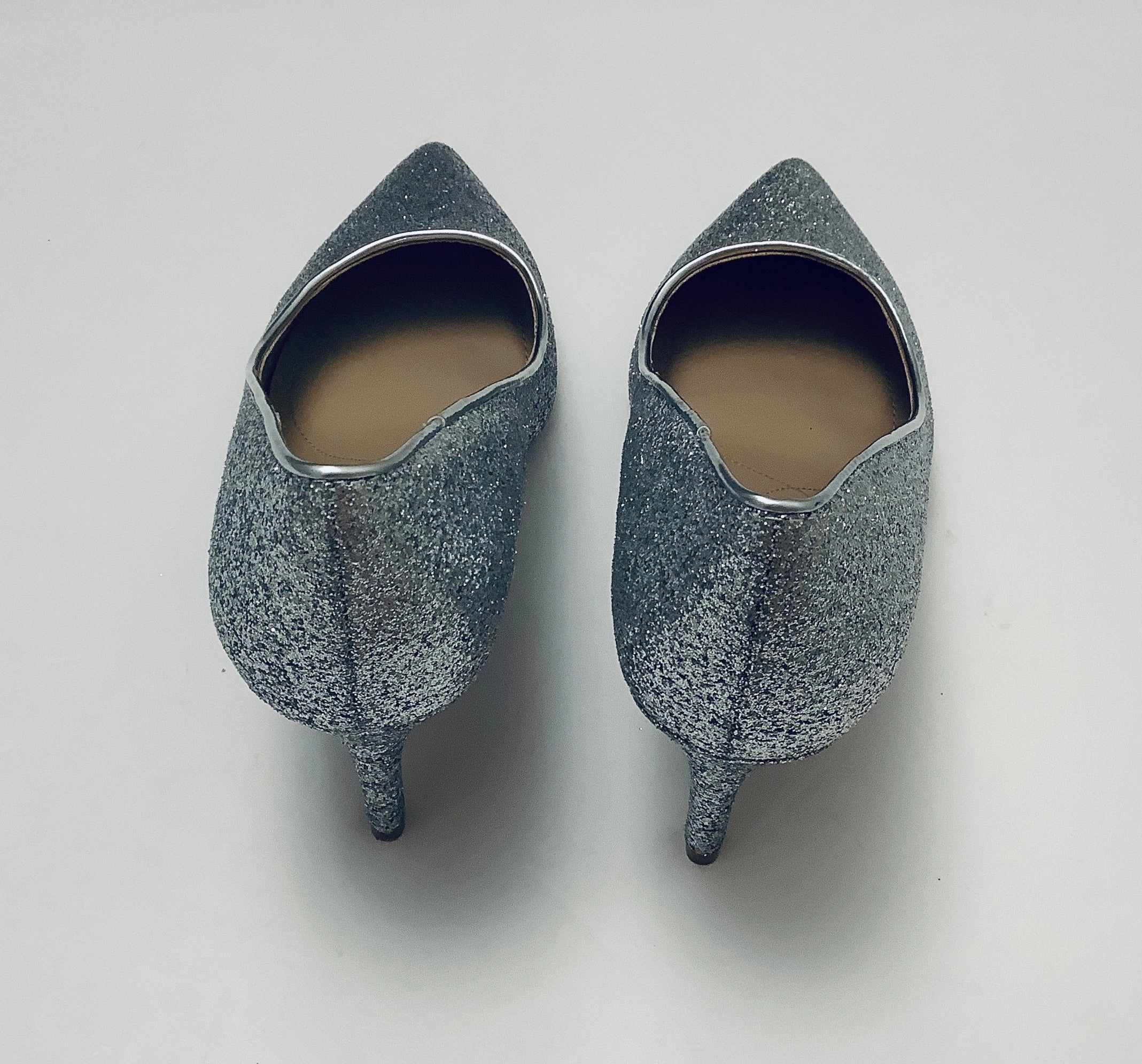 Shoes Heels Stiletto By Clothes Mentor In Silver, Size: 6