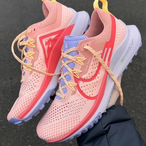Womens Pegasus Trail